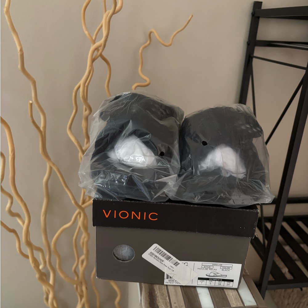Vionic Black Terry Relax Indulge Slides NEW in Box Size 7